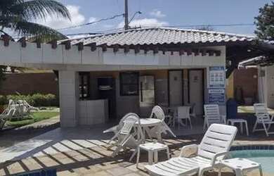 Imagem: A casa possui 2 Dormitórios, 2 Banheiros, 1 Vaga na garagem