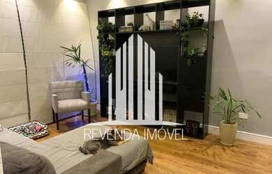 Imagem: A casa possui 3 Dormitórios, 4 Banheiros, 2 Vagas na garagem