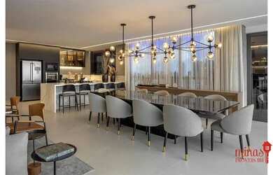 Imagem: O apartamento possui 4 Dormitórios, 5 Banheiros, 5 Vagas na