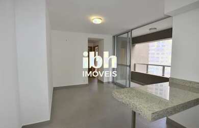 Imagem: O apartamento possui 2 Dormitórios, 2 Banheiros, 2 Vagas na