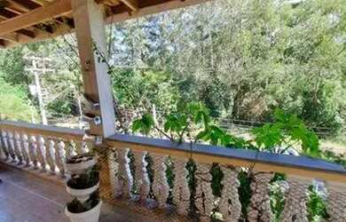 Imagem: A casa em condomínio possui 4 Dormitórios, 3 Banheiros, 159m²