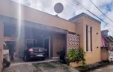 Imagem: A casa possui 2 Dormitórios, 2 Banheiros, 1 Vaga na garagem