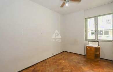 Imagem 5: 3 Quartos- Flamengo. 105m² de Área, 2 Banheirose3 Dormitórios