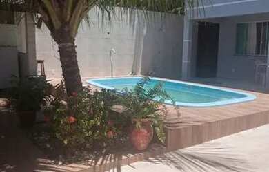 Imagem: A casa em condomínio possui 4 Dormitórios, 3 Banheiros, 2