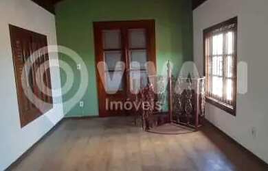 Imagem 8: Casa de rua - / Residencial / Jardim Belém