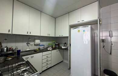 Imagem 7: Imóvel para venda possui 87 metros quadrados com 3 quartos em Centro...