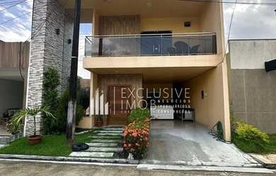 Imagem: A casa em condomínio possui 4 Dormitórios, 2 Banheiros, 1