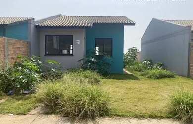 Imagem: A casa possui 2 Dormitórios, 1 Banheiro, 1 Vaga na garagem