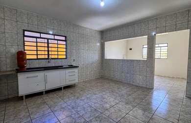 Imagem 11: Casa Térrea à venda com 2 dormitórios e churrasqueira no quintal na...