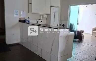 Imagem: O depósito possui 5 Vagas na garagem, 311m² de Área e está