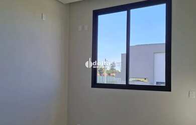 Imagem 9: Casa no condomínio Terras Alpha disponível para venda em Uberlândia-MG