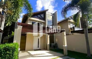 Imagem: A casa em condomínio possui 4 Dormitórios, 5 Banheiros, 2