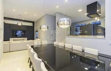 Imagem: A casa em condomínio possui 3 Dormitórios, 4 Banheiros, 4