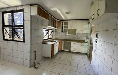 Imagem 9: Aluguel Apartamento Alto Padrão na Orla da Ponta Negra Vista Rio Negro