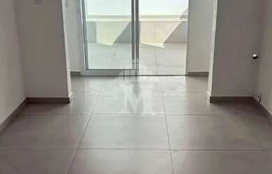 Imagem: O depósito possui 1 Vaga na garagem, 30m² de Área e está