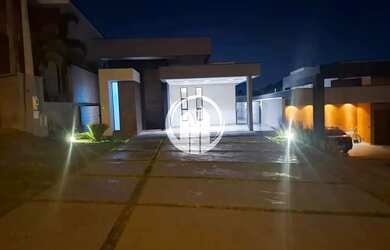 Imagem 2: Casa à venda com 4 dormitórios sendo 2 suítes-Condomínio Residencial...