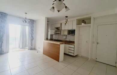 Imagem: O apartamento possui 3 Dormitórios, 2 Banheiros, 2 Vagas na