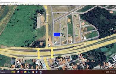 Imagem: O terreno possui 932m² de Área e está localizado em Abadia