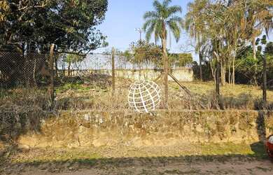 Imagem: O terreno possui 1000m² de Área e Imóvel novo e está localizado