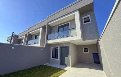 Imagem: A casa em condomínio possui 3 Dormitórios, 3 Banheiros, 2