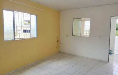 Imagem: O apartamento possui 3 Dormitórios, 1 Banheiro, 1 Vaga na garagem