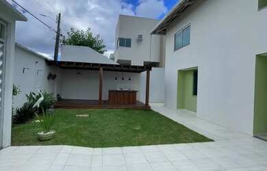 Imagem: A casa em condomínio possui 3 Dormitórios, 5 Banheiros, 5