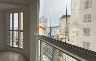 Imagem: O apartamento possui 3 Dormitórios, 4 Banheiros, 2 Vagas na