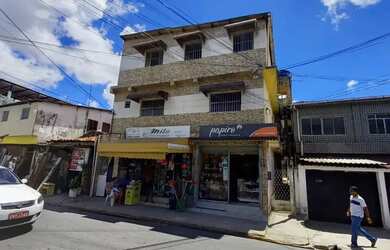 Imagem: O apartamento possui 1 Dormitório, 1 Banheiro, 40m² de Área