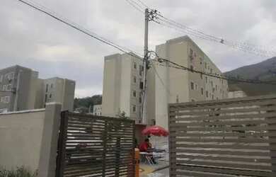 Imagem: O apartamento possui 1 Dormitório, 1 Banheiro, 1 Vaga na garagem