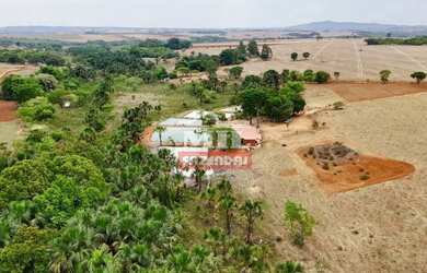 Imagem: A fazenda possui 500m² de Área e está localizado em Pontalina