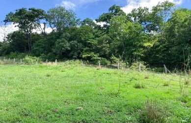 Imagem: A fazenda e possui Dormitórios, Suítes, Banheiros, 160-0m²