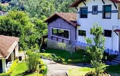 Imagem: Loft à venda em Condomínio em Corrêas - Petrópolis/RJ