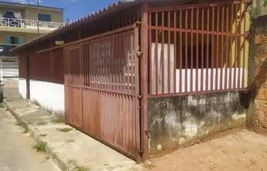 Imagem: A casa possui 1 Dormitório, 1 Banheiro e está localizado