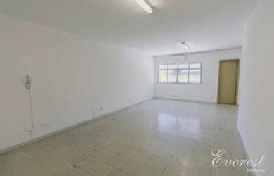 Imagem: O depósito possui 35m² de Área e está localizado em Vila