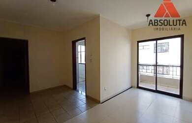 Imagem: O apartamento possui 2 Dormitórios, 1 Banheiro, 2 Vagas na