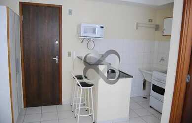 Imagem 4: Apartamento com 1 dormitório, 17 m² - venda por R$ 130.000 ou aluguel por R$ 850/mês - Alt