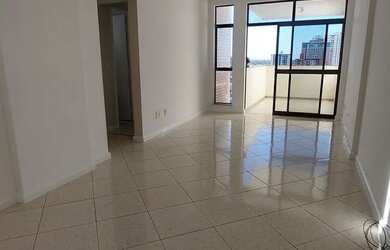 Imagem: O apartamento possui 3 Dormitórios, 3 Banheiros, 2 Vagas na