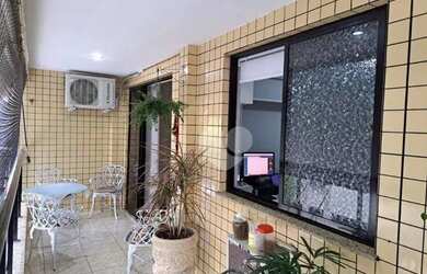 Imagem: O apartamento possui 4 Dormitórios, 3 Banheiros, 2 Vagas na