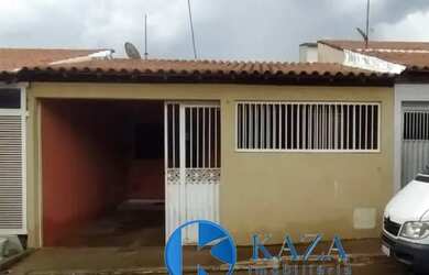 Imagem: A casa em condomínio possui 2 Dormitórios, 1 Banheiro, 1 Vaga