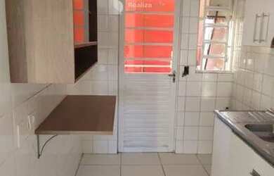 Imagem: O apartamento possui 3 Dormitórios, 1 Banheiro e 68m² de Área