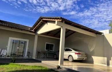 Imagem: A casa em condomínio possui 3 Dormitórios, 2 Banheiros, 4