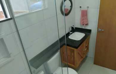 Imagem: A casa possui 1 Dormitório, 1 Banheiro, 4.460m² de Área e