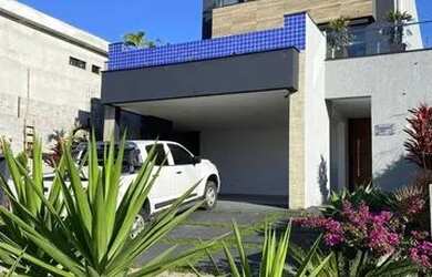 Imagem: A casa possui 2 Dormitórios, 3 Banheiros, 3 Vagas na garagem