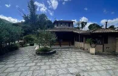 Imagem: Casa à venda no bairro Araras - Petrópolis/RJ