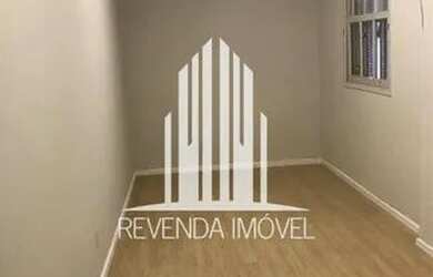 Imagem: A casa possui 3 Dormitórios, 1 Banheiro, 1 Vaga na garagem