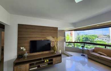 Imagem: O apartamento possui 5 Dormitórios, 5 Banheiros, 2 Vagas na