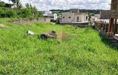 Imagem: O terreno possui 414m² de Área e está localizado em Parque