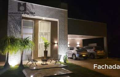 Imagem: A casa em condomínio possui 4 Dormitórios, 5 Banheiros, 4