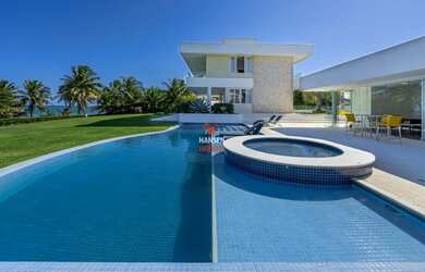 Imagem 2: Mansão para aluguel temporada de frente pro mar em Guarajuba