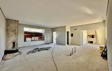 Imagem 10: Casa nova com 3 dormitórios uma suíte com closet , 3 banheiros e gourmet...